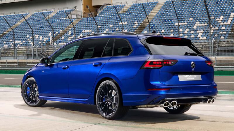 Volkswagen Golf R 2024, guarda tutte le foto 7