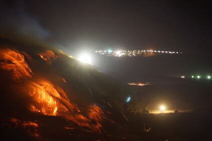 Australia, lo spettacolare incendio della miniera di carbone 5