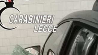 Lecce, danneggia la gazzella e ferisce due militari: preso pakistano