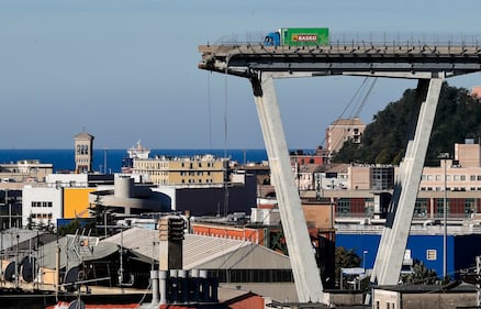 Crollo del Ponte Morandi 5