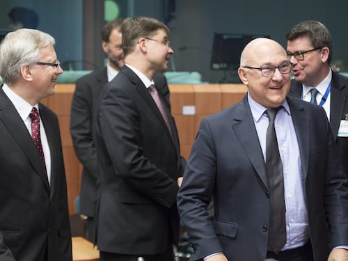 Atene boccia la proposta dell'Eurogruppo: "Inaccettabile"