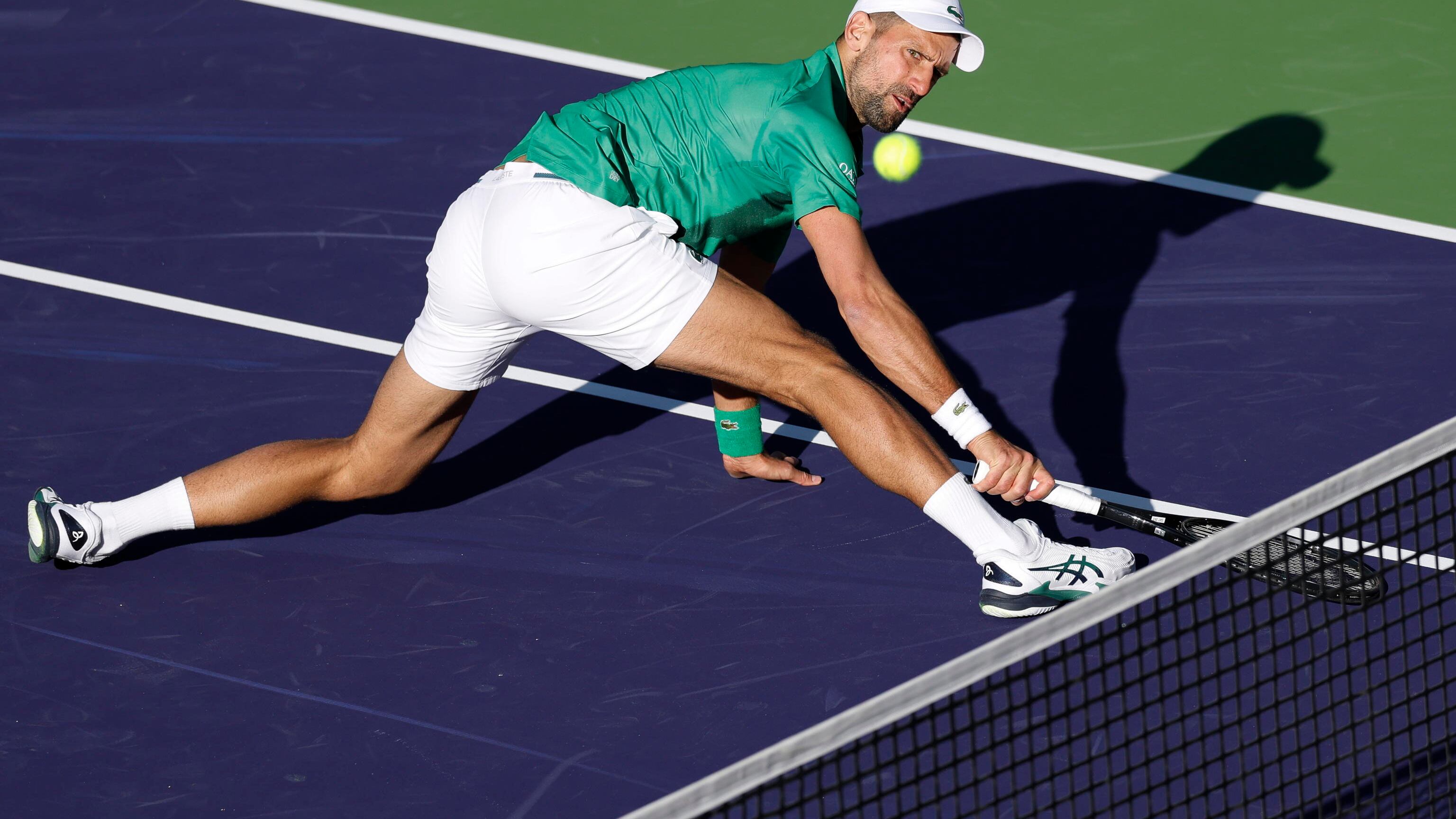 Djokovic non vince più, terza sconfitta consecutiva e ancora fuori al primo turno: "Le cose sono cambiate"