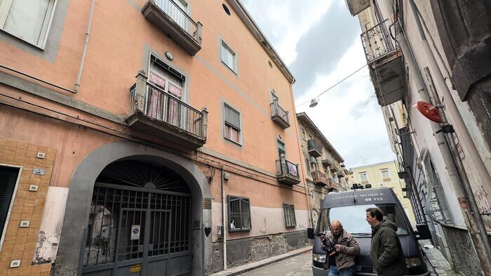 Napoli, uccisa da un proiettile vagante la notte di Capodanno: fermato il nipote