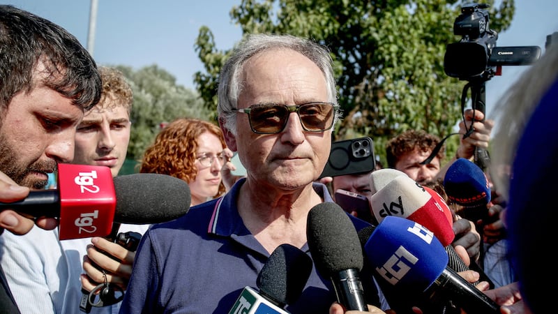 Mario Roggero resta in carcere: no al differimento della pena