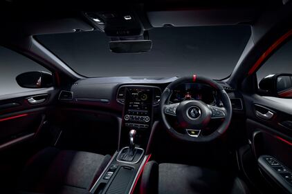 Renault Megane R.S. Ultime, guarda le foto  9