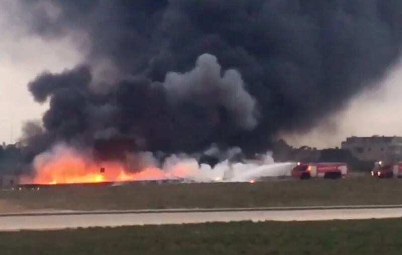 Malta, aereo di sorveglianza doganale francese si schianta nell'aeroporto La Valletta 1