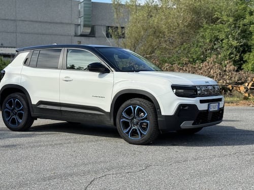 Jeep Avenger 1.2 MHEV, come va e quanto consuma il nuovo sistema mild-hybrid