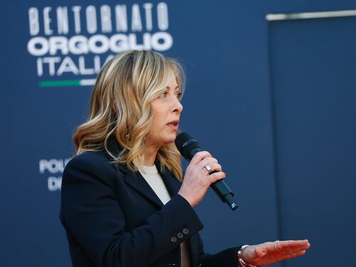 “Quale discorso ha ascoltato?”. Meloni zittisce così Schlein sui migranti