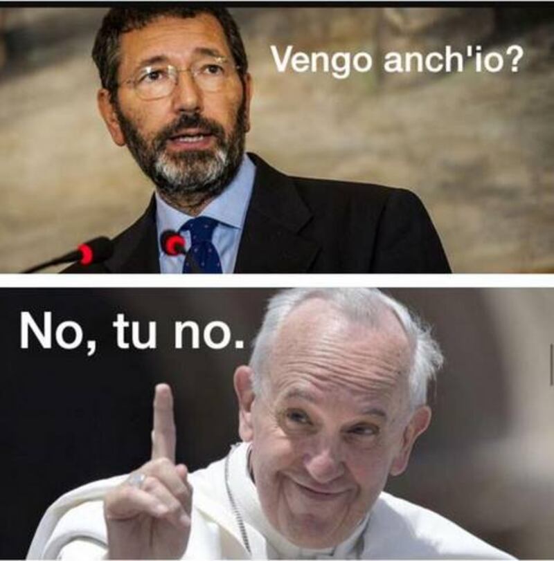 La satira dei social su Marino che si invita agli eventi 1
