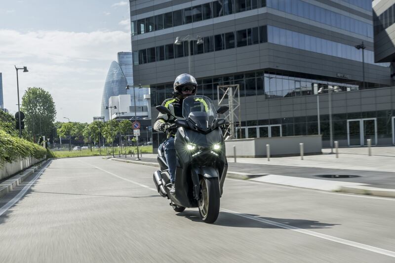 Yamaha XMAX 300 TECH MAX