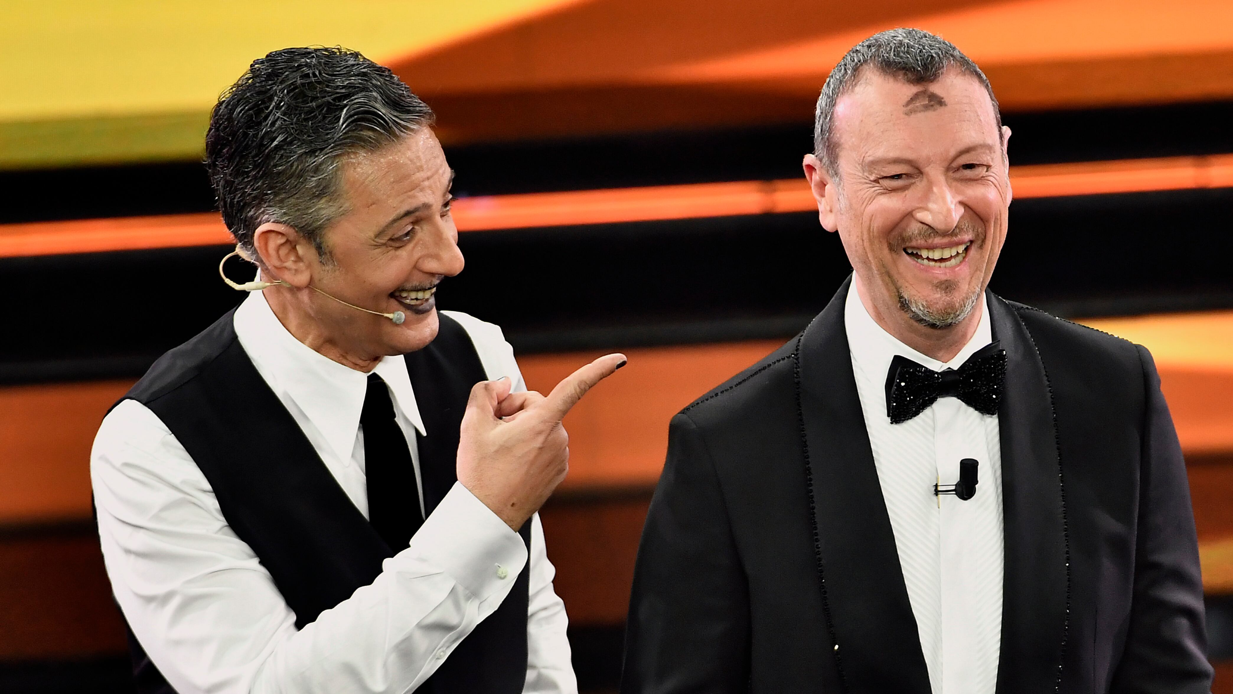 Sanremo, Fiorello: "Una poltrona vuota è come Zingaretti senza la d'Urso"