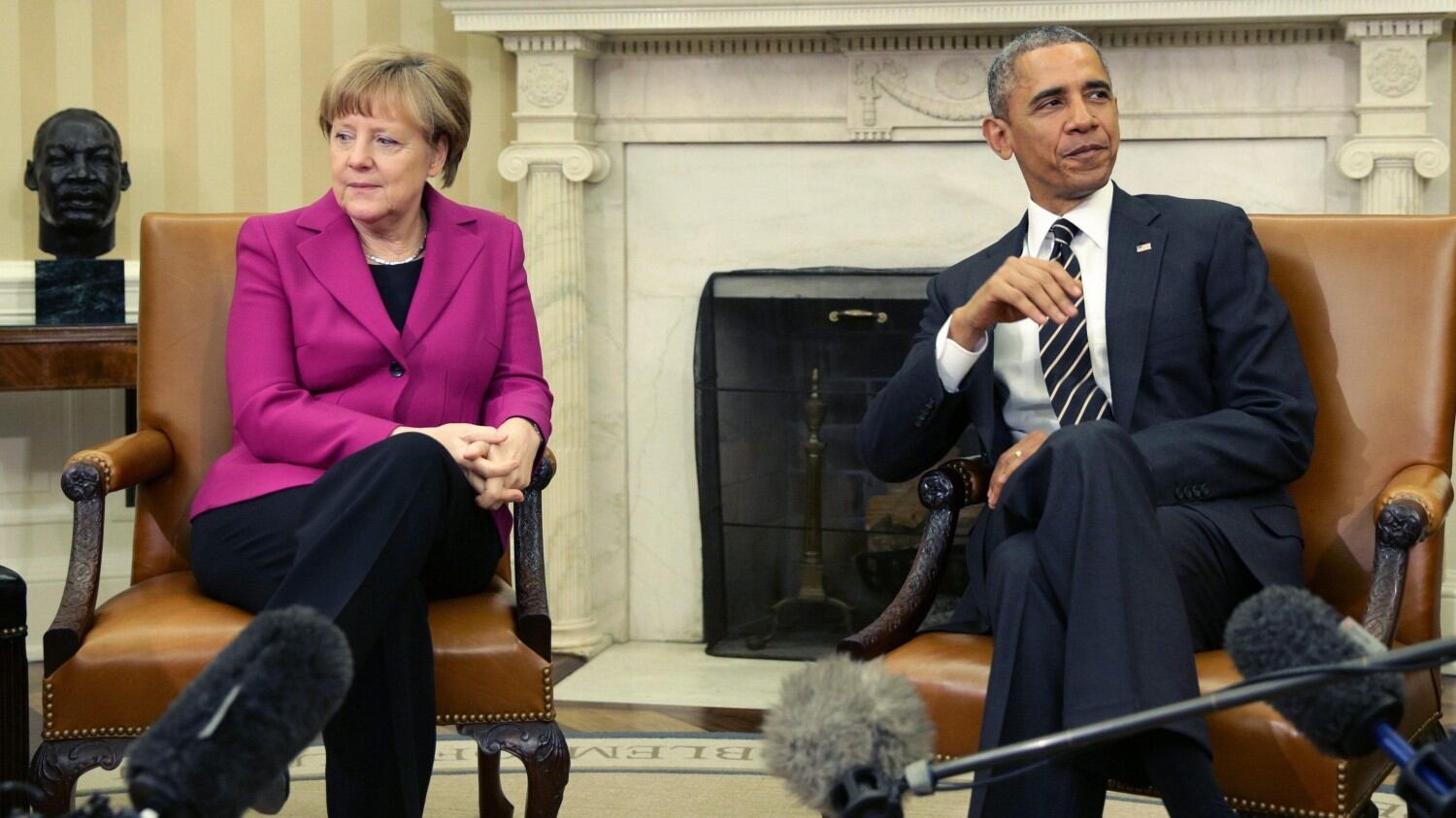 Obama vuole la guerra: "La Russia ha violato ogni impegno sull'Ucraina"