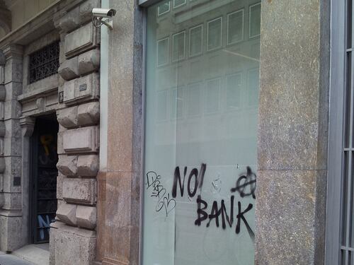 Studenti in piazza a Milano