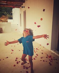 Belén in vacanza a Ibiza: le foto più belle 4