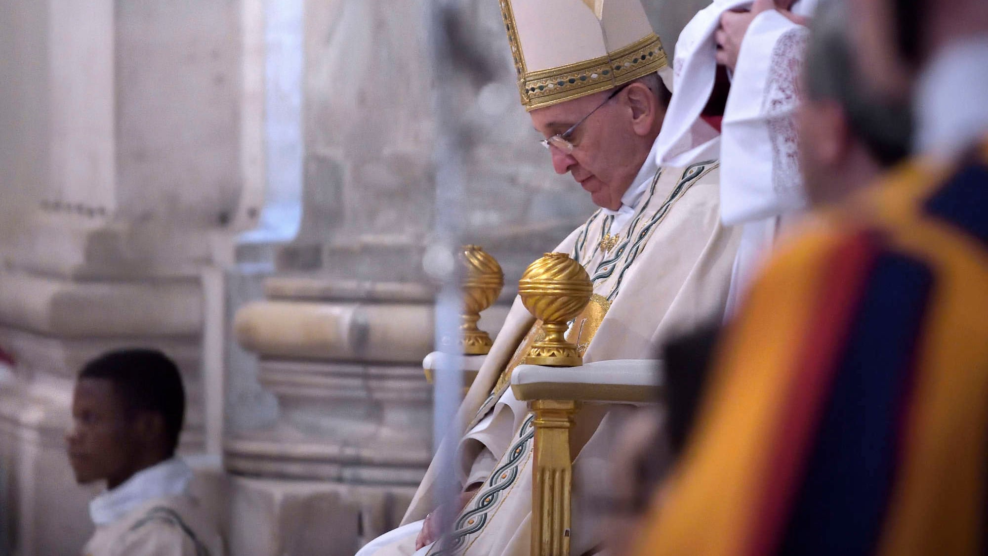 Papa Francesco ricorda gli armeni. E la Turchia richiama l'ambasciatore