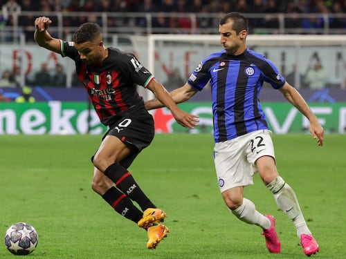Neuroderby per i rossoneri e le scelte doc di Simone