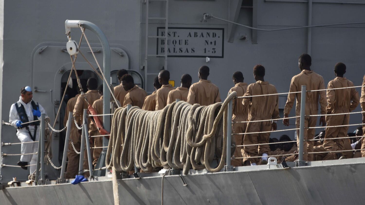 Dramma nel Mediterraneo: 239 immigrati morti in due naufragi