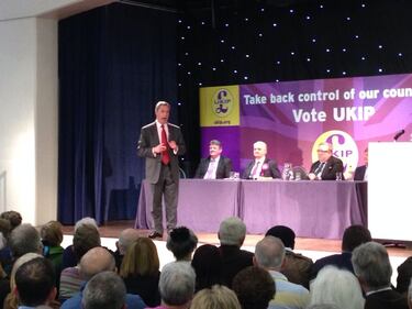 "Odio l'Unione Europea": il comizio di Farage 2