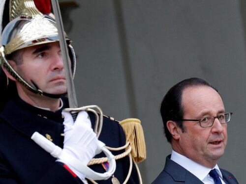 Hollande: "Per non morire l'Europa deve avere velocità differenti"