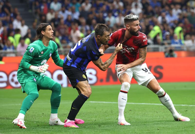 Le immagini più belle del Derby di Milano 16