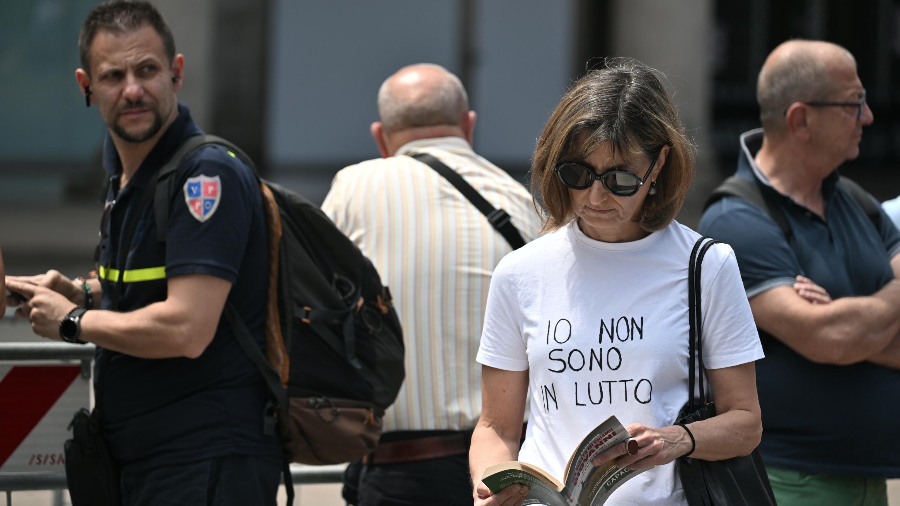 "Non c'è nessun lutto". L'addio ultimo pretesto per un odio irriducibile
