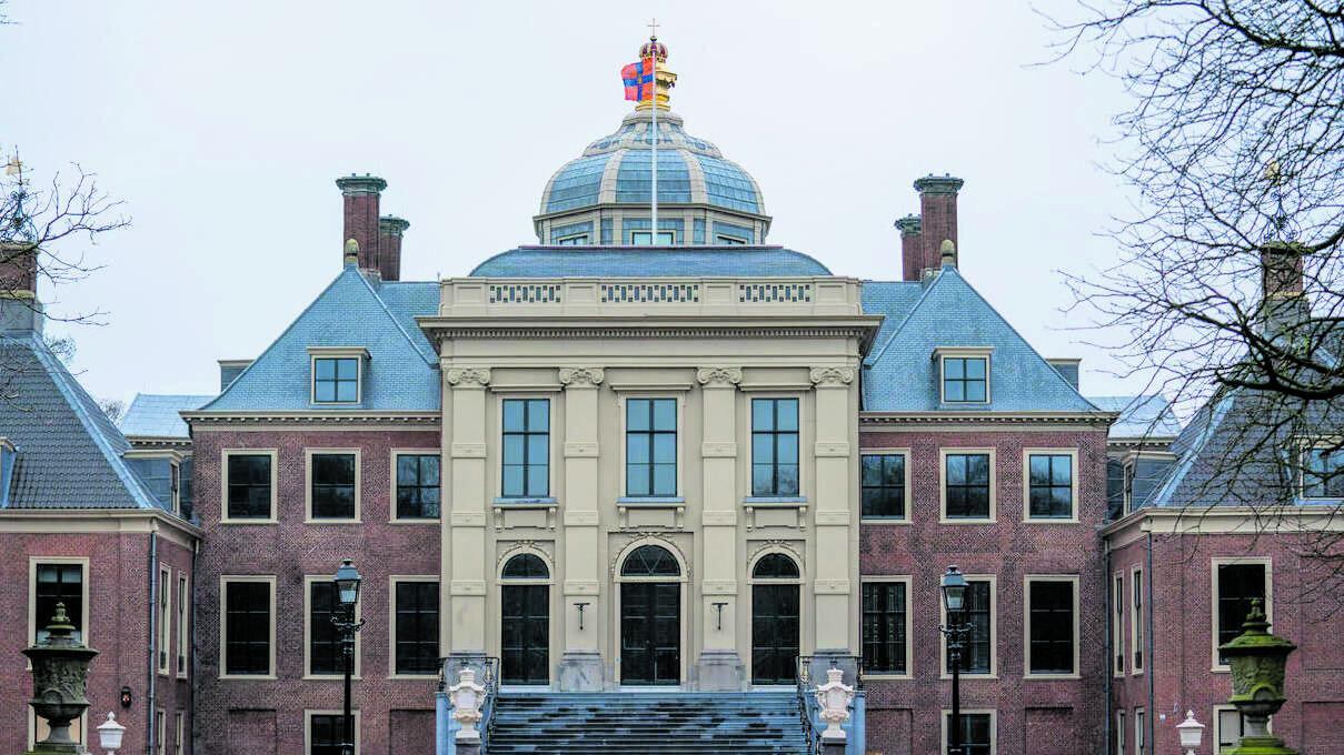 Il tycoon accetta l'invito dei reali d'Olanda: verrà ospitato nel palazzo del re Guglielmo