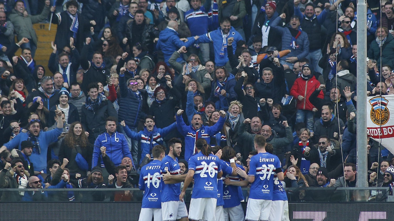 Serie A: la Roma cade contro la Samp, il Genoa costringe al pari la Fiorentina