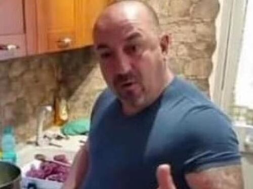 "Furti con parrucche da donna". Ancora nei guai il fratellastro di Cassano