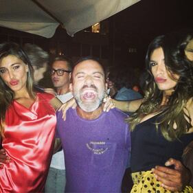 La Canalis compie 35 anni e festeggia! 3