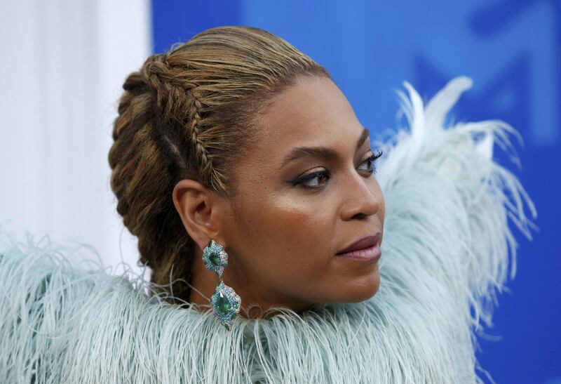 Beyoncé sexy nella performance agli Mtv Vma 6