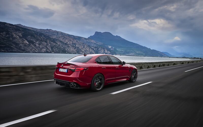 Nuove Alfa Romeo Giulia e Stelvio Quadrifoglio, guarda tutte le foto 8