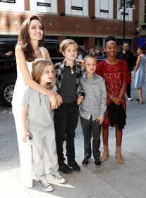 Angelina Jolie al Toronto Film Festival accompagnata dai figli 1