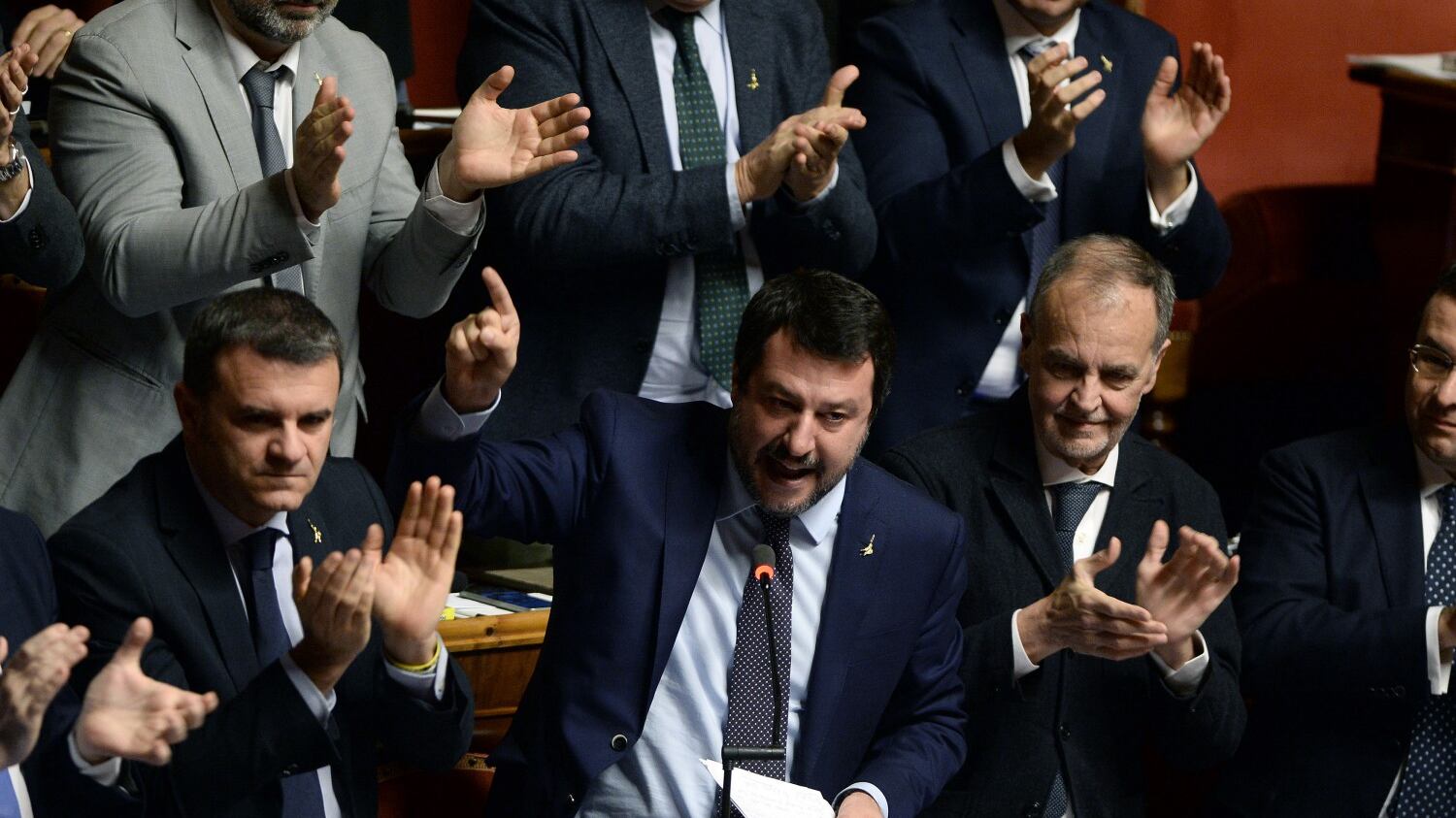 Il rischio della grande "slavina". Ecco cosa accadrà dopo il voto
