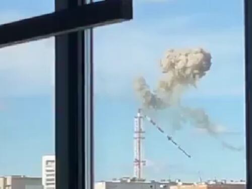 Raid russo su Kharkiv: colpita la torre di trasmissione tv