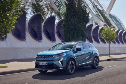 Renault Symbioz E-Tech: guarda la gallery del nuovo crossover full-hybrid 2
