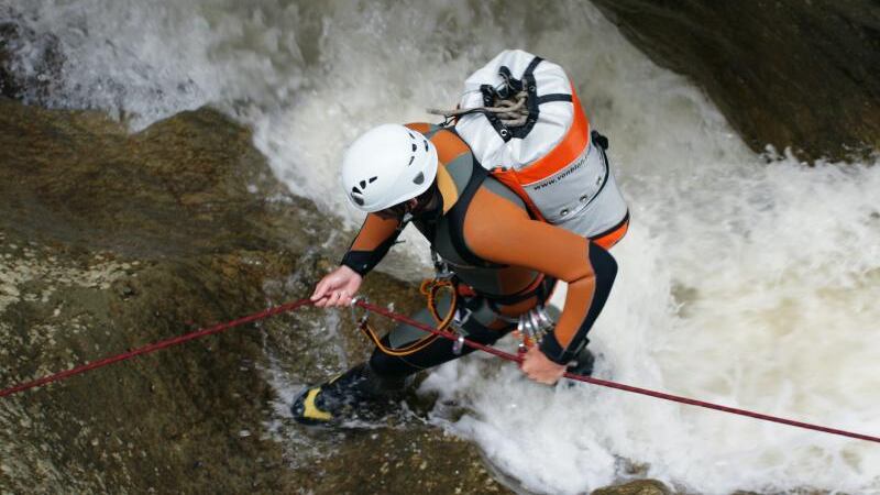 Valchiavenna, due turisti muoiono mentre fanno canyoning