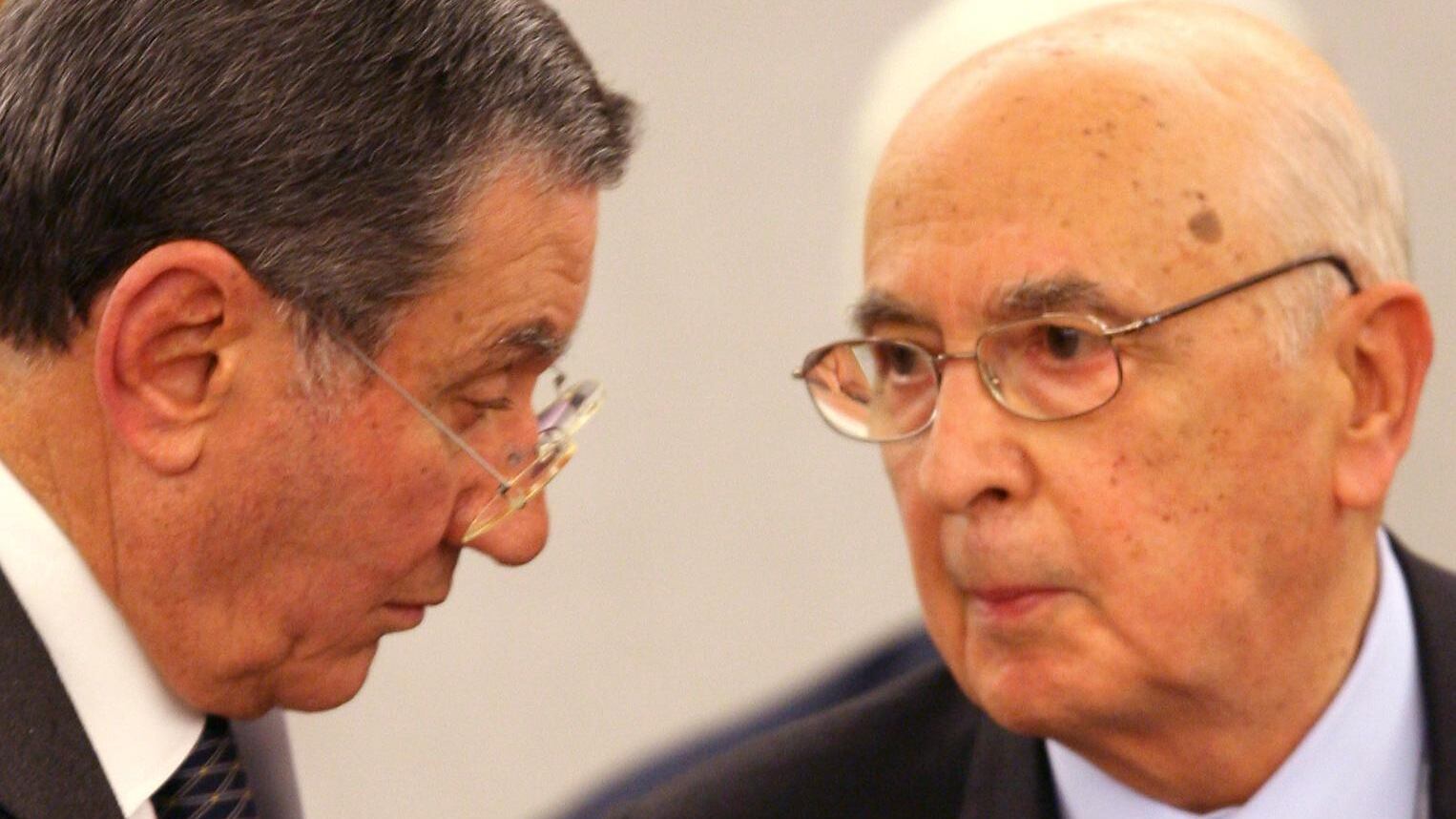 Le toghe tornano all'attacco per dare scacco a Re Giorgio