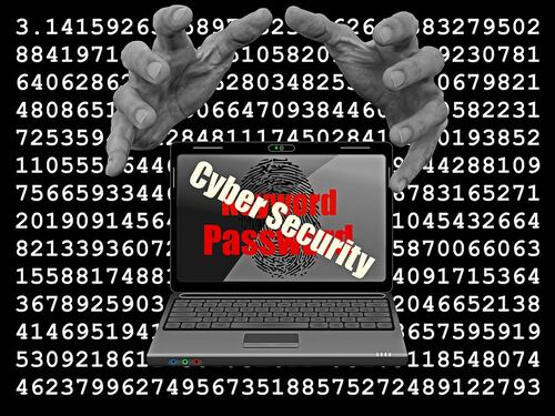 Attacco hacker, i consigli della Polizia postale per usare il pc a lavoro
