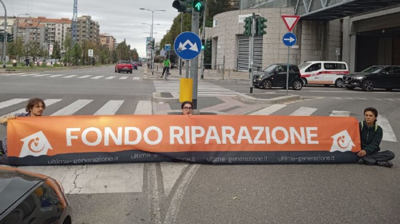 "Sono capi scout...". Scatta il vittimismo sugli eco-vandali a processo