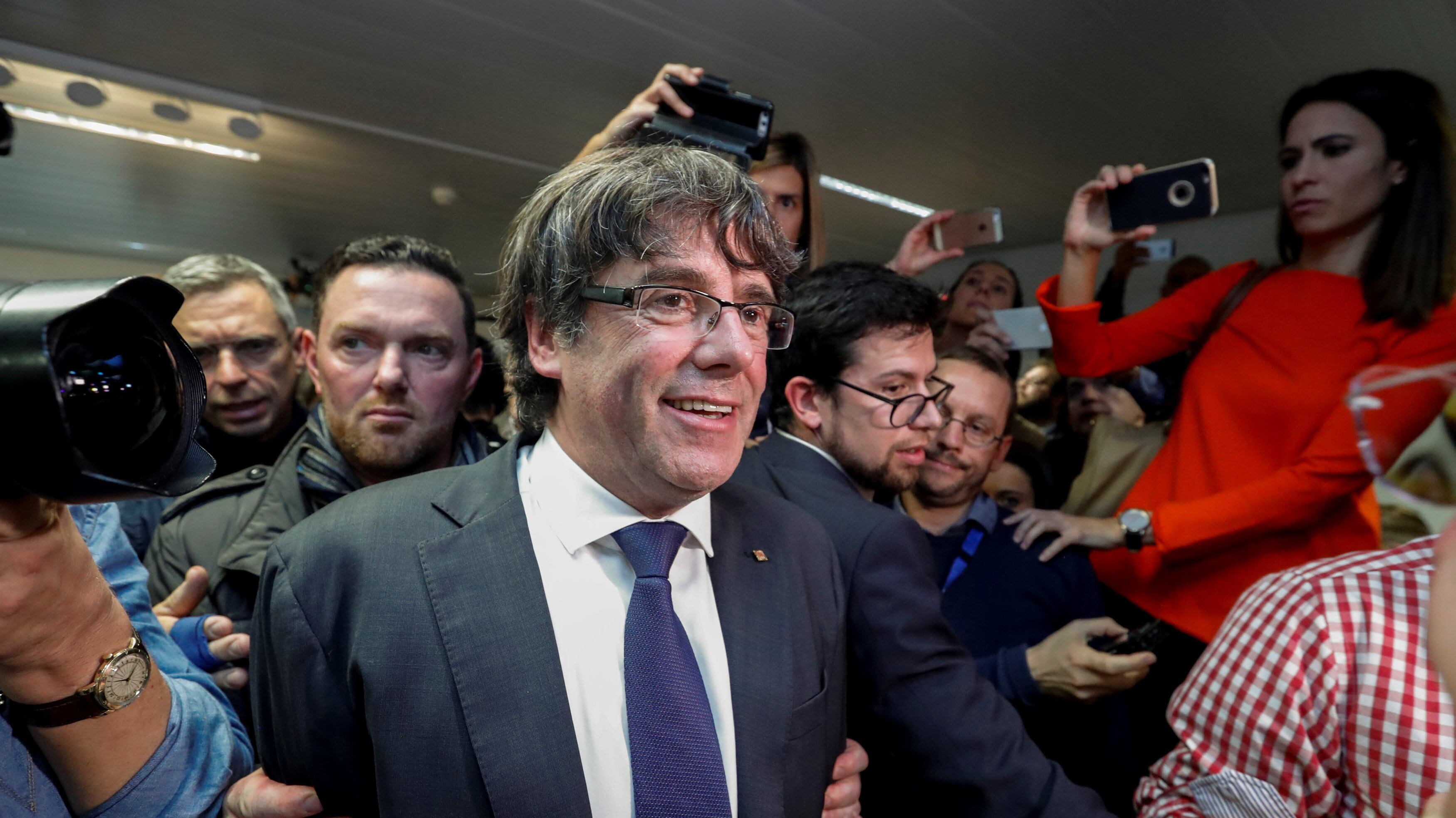Procura tedesca richiede l'estradizione di Puigdemont