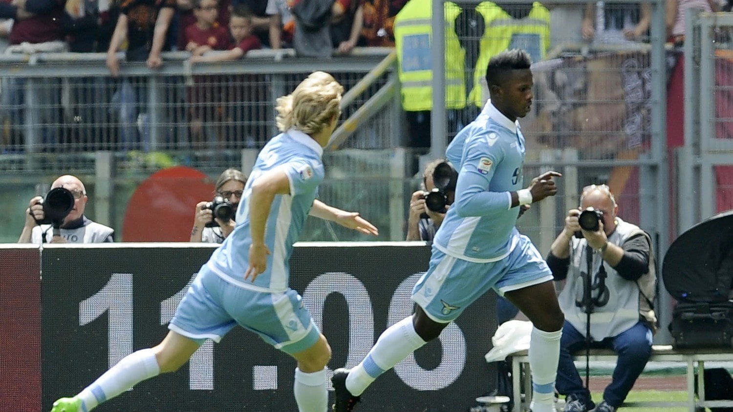 La Lazio fa un favore alla Juve: Roma ko 3-1. I giallorossi dicono addio allo Scudetto