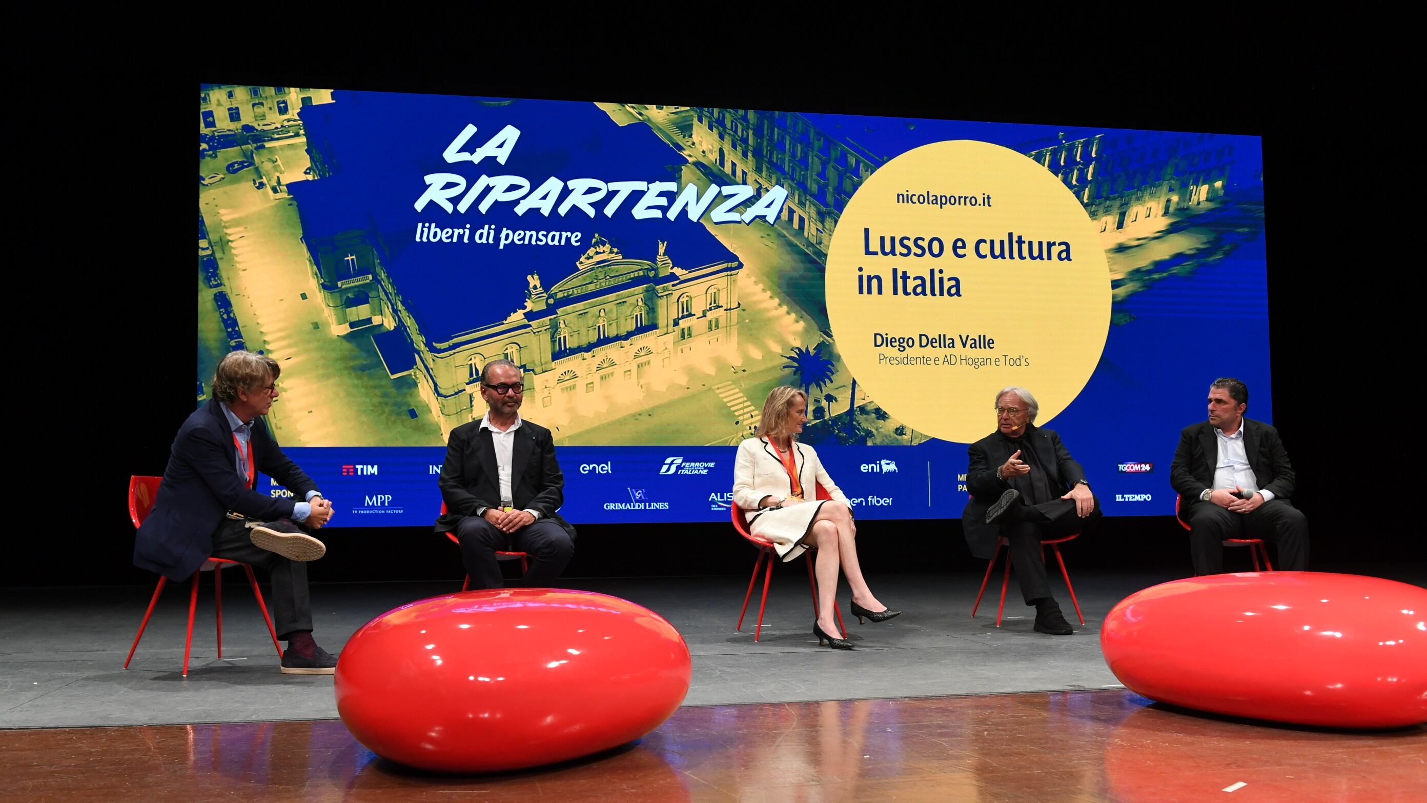 "Serve amore per il Paese". I segreti del lusso e della cultura italiana