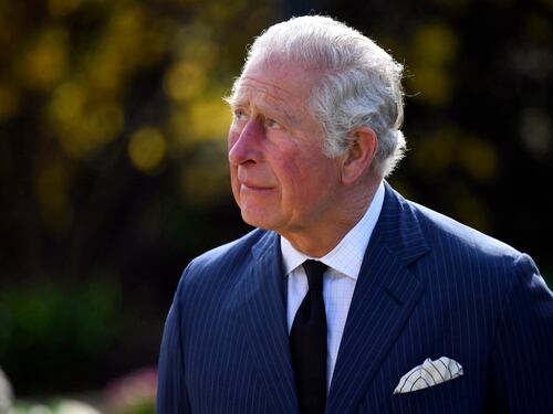 La monarchia snella di Carlo fa fuori Harry e Meghan
