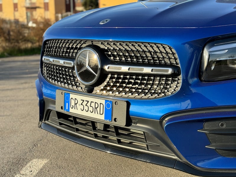 Mercedes GLB 2024: guarda la gallery del suv tedesco premium 6