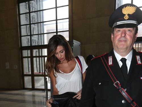 Belen Rodriguez testimonia al processo di Corona