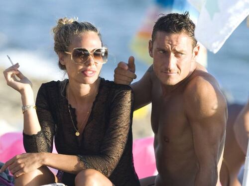 Francesco Totti, in arrivo una serie tv insieme alla moglie Ilary Blasi