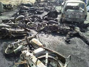Pakistan, 146 morti nell'incidente a un'autocisterna 10