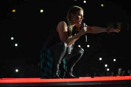Buon compleanno Emma, la nuova regina della musica italiana 25