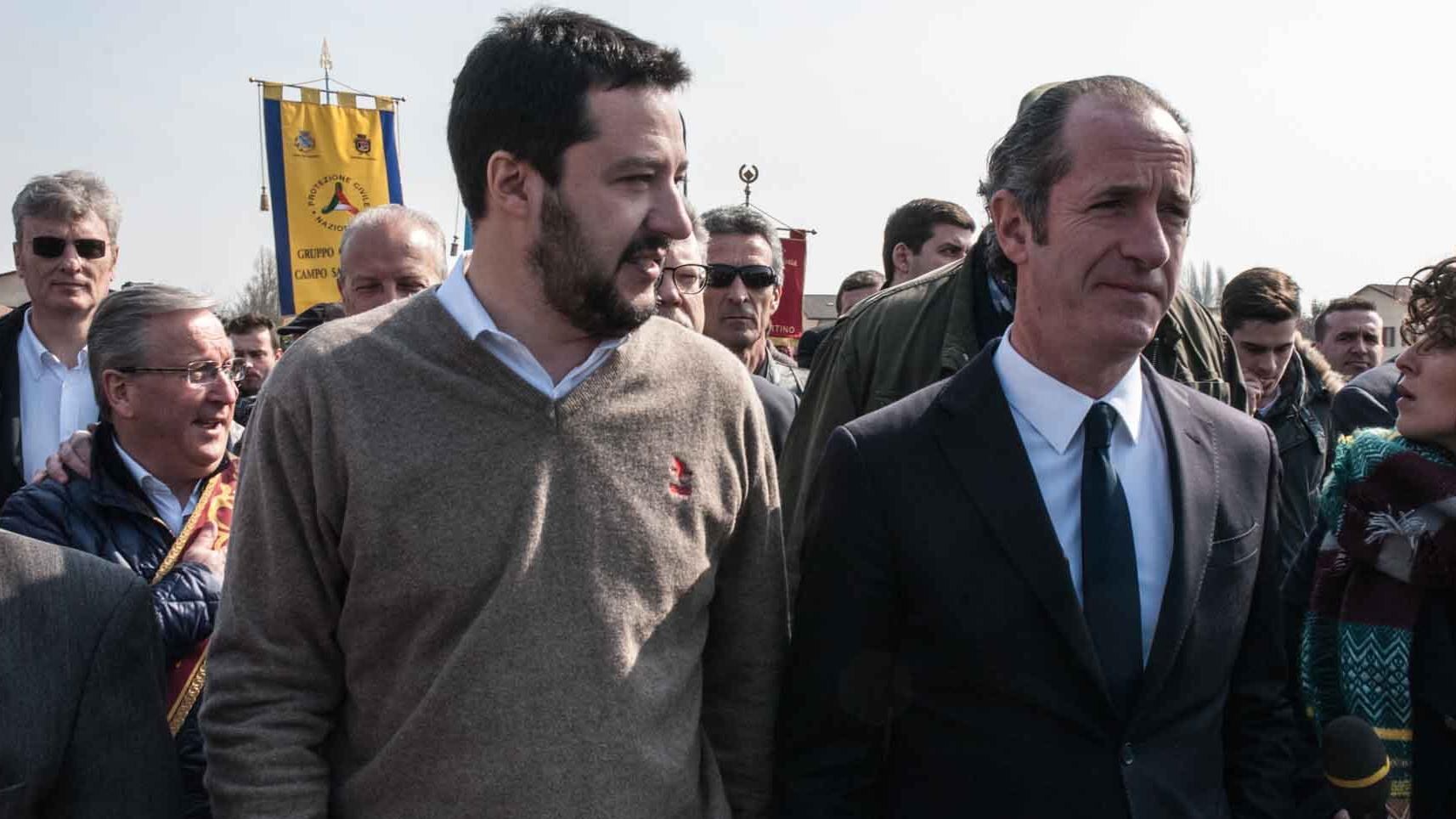 Class action di Salvini contro Renzi e Alfano «Nemici degli italiani»