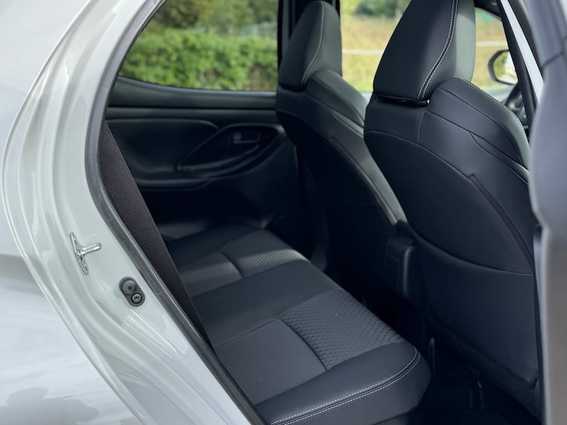 Mazda2 Hybrid 2025: guarda la gallery della citycar giapponese super efficiente 11